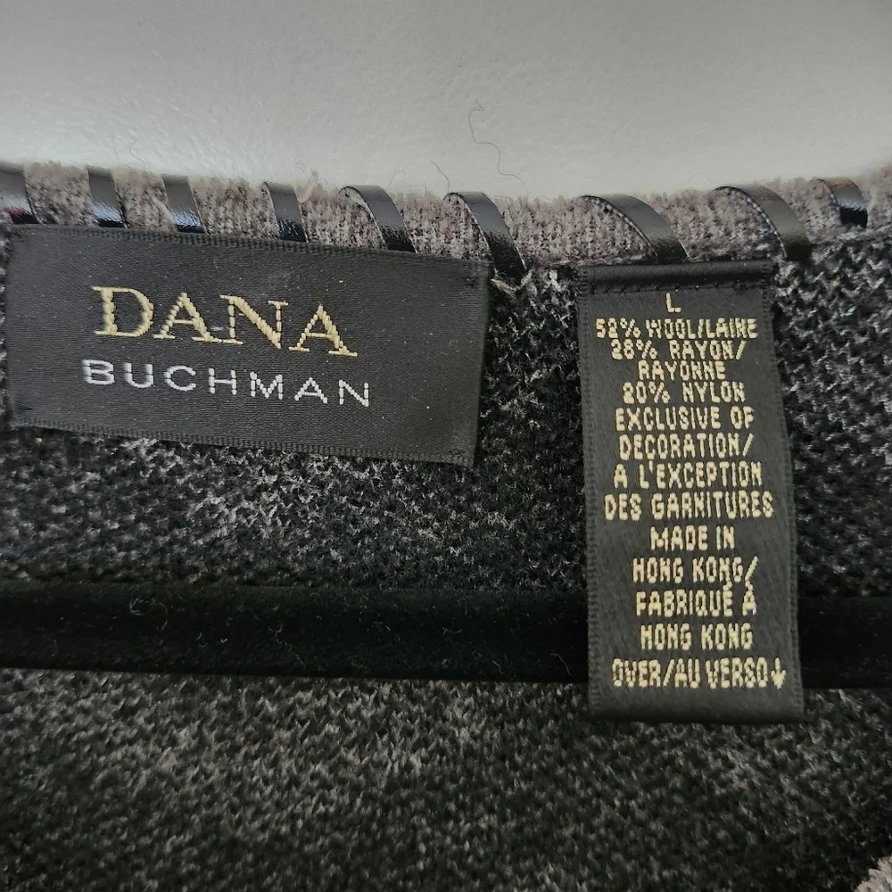 Vintage‎ Dana Buchman Wool V-Neck Cardigan Sweater Chevron Leather Detail Flawed